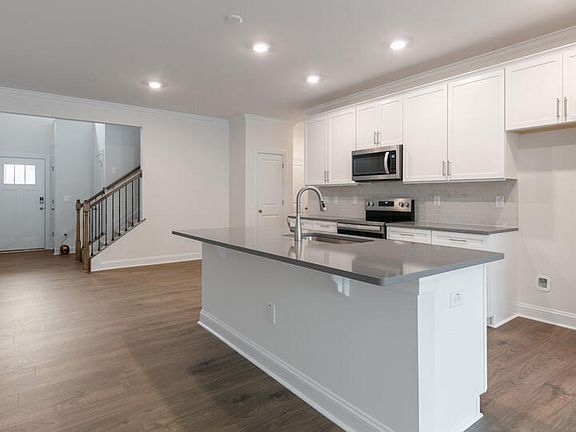 6th image of this home