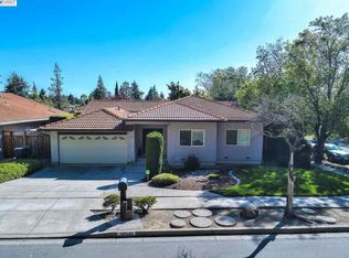 39541 Canyon Heights Dr, Fremont, CA 94539