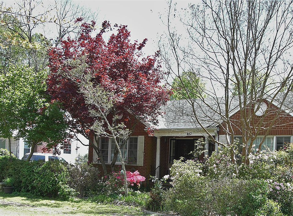 1st image of 410 W Forest Ave