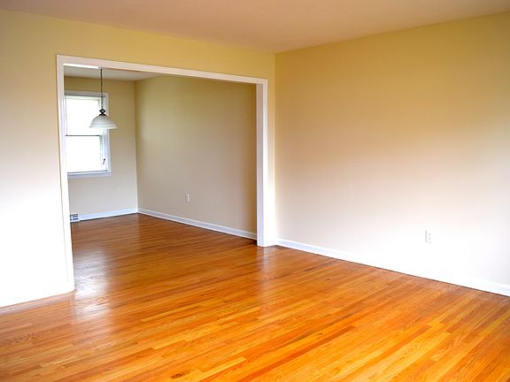 Large Living Room with Hardwood Floors