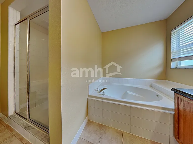 950 Woodsong Way — Photo 12