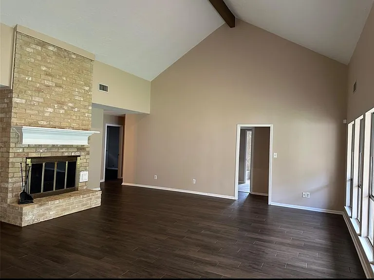 17406 Spicewood Springs Ln #17406 — Photo 14