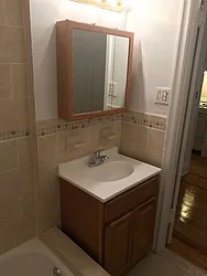 Rented by Roberto Guilbet, LREB