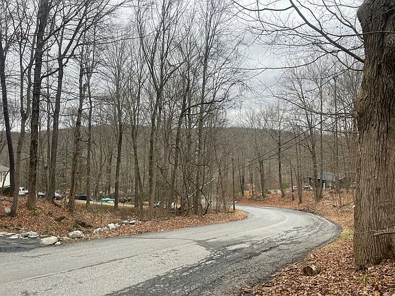 4th image of 308 Hammond Hill Rd