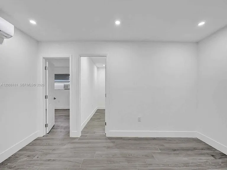 5740 Mayo St — Photo 14
