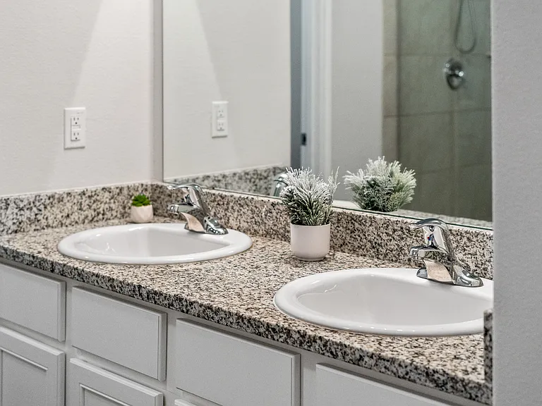 5541 Topwater Trl — Photo 49
