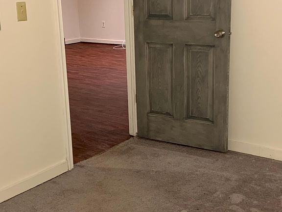 3rd image of 22 Arrowhead Apartments APT 8