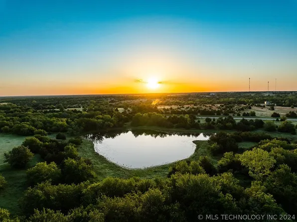 26 W Glencoe Rd, Stillwater, OK 74075