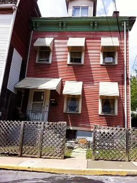 1312 Stranmore St photo 1