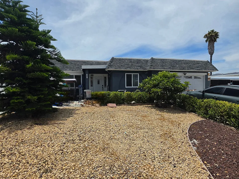 598 Tam O Shanter Dr