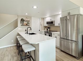 Metro Park Plaza, Langford, BC V9B 3Y1