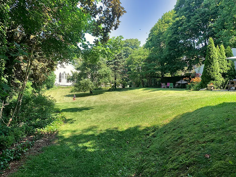1B Church St — Photo 18