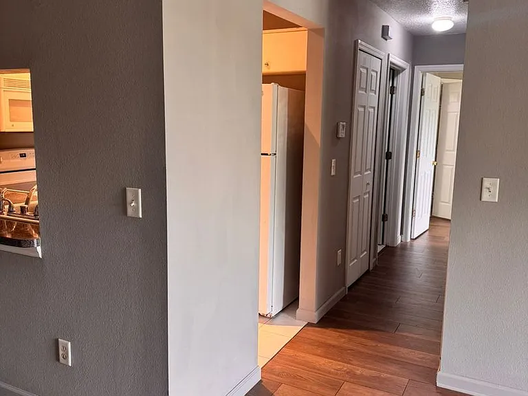 1132 S Pine Ridge Cir #108 — Photo 6
