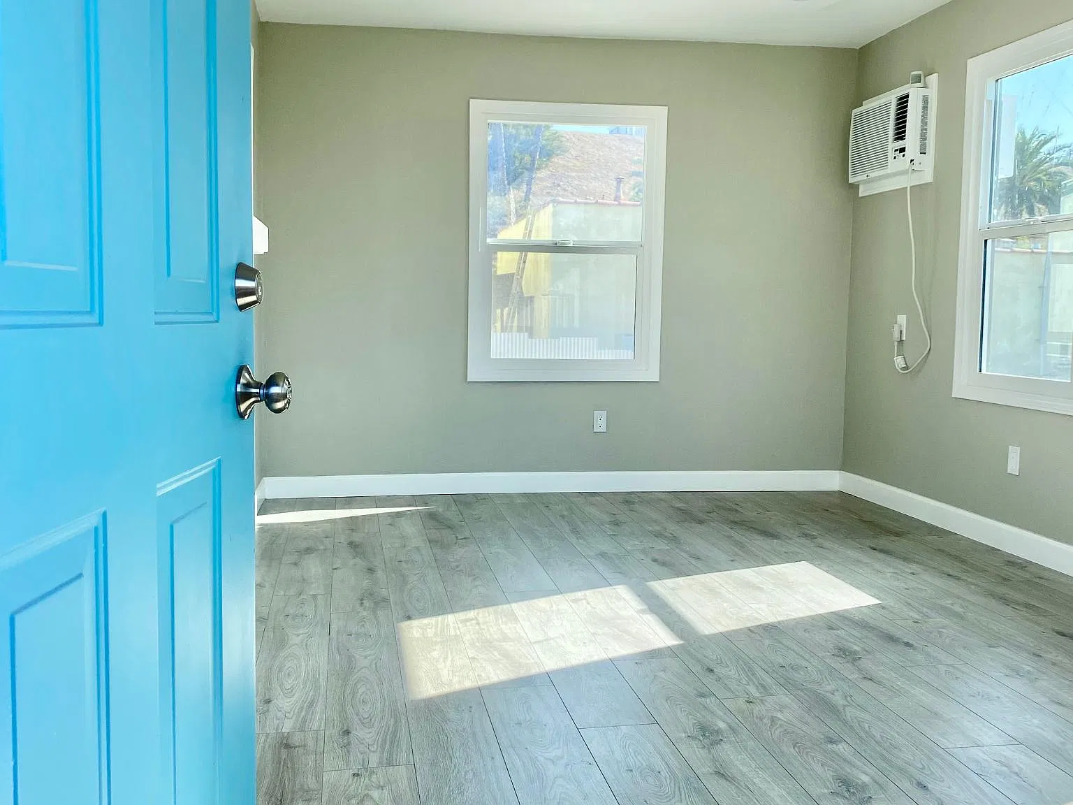1 bed, 600 sqft, $2,500 — Photo 3