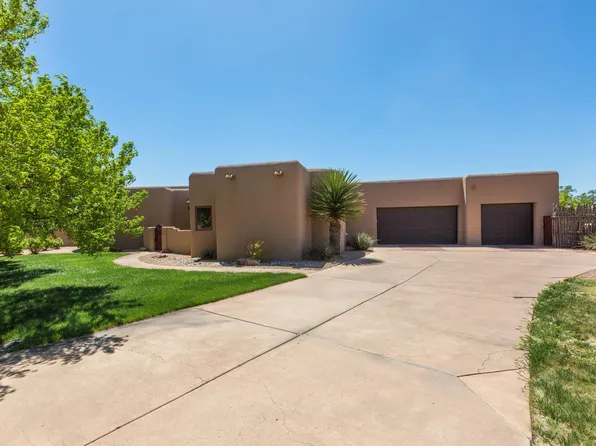9 W Alary Ln, Corrales, NM 87048
