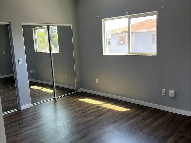 138 N Gage Ave E — Photo 10