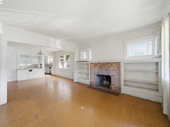 1363 61st Ave, Oakland, CA 94621