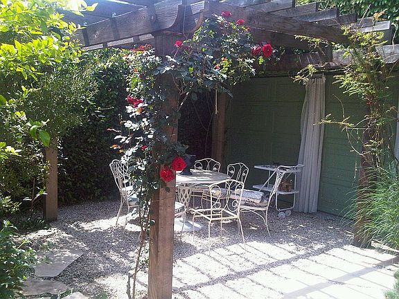 rose trellis dining area