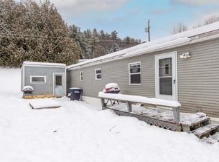 554 Hemlock Rd, Saint George, VT 05495