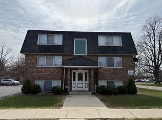 7031 170th St #1W, Tinley Park, IL 60477