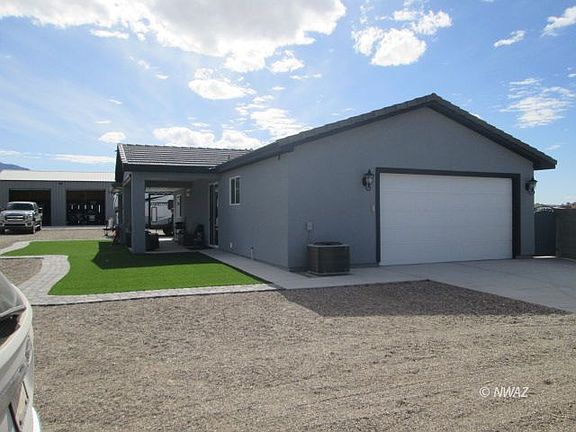 4th image of 3786 S Arvada Rd