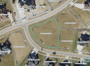 1608 Gleneagles Dr, Bowling Green, OH 43402