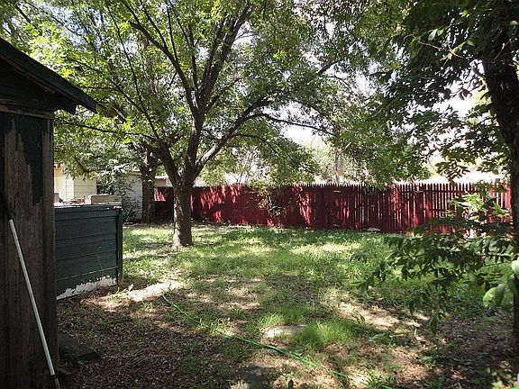 5th image of 104 W Campbell Ave