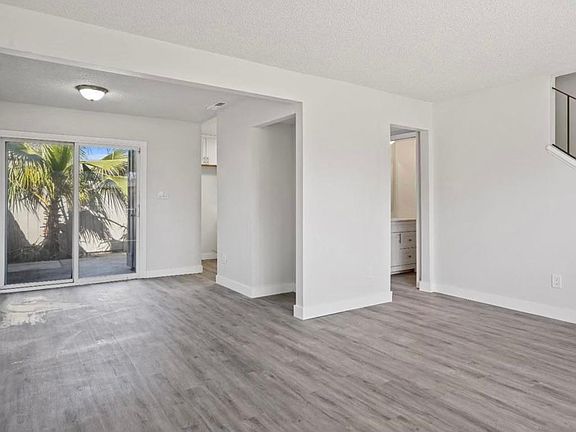 4th image of 5873 Bamford Dr