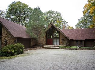 7400 Lantern Rd, Indianapolis, IN 46256