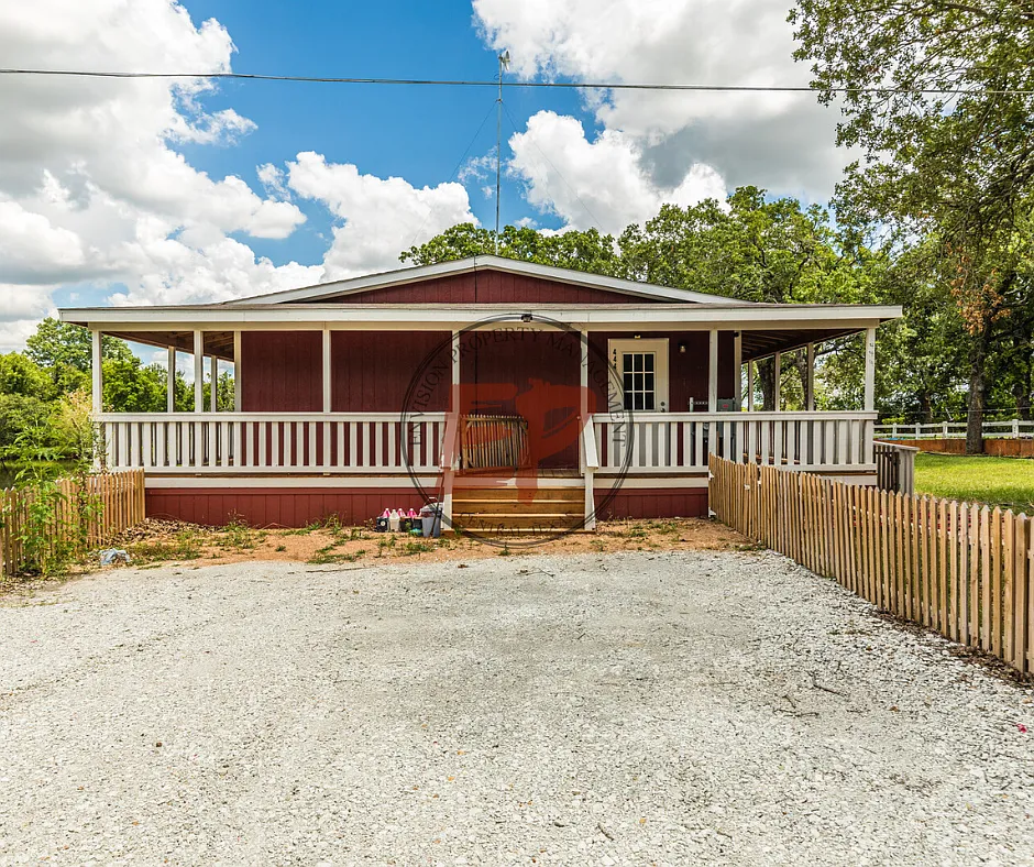 444 Happy Swaner Lane - 1 — Photo 1