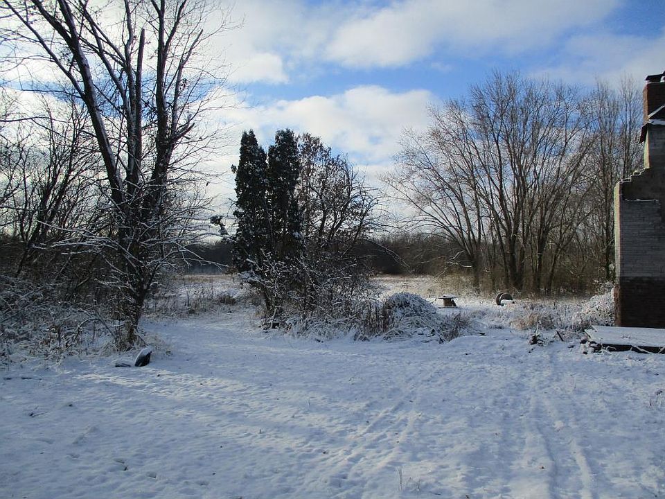 2nd image of 5129 170th St N