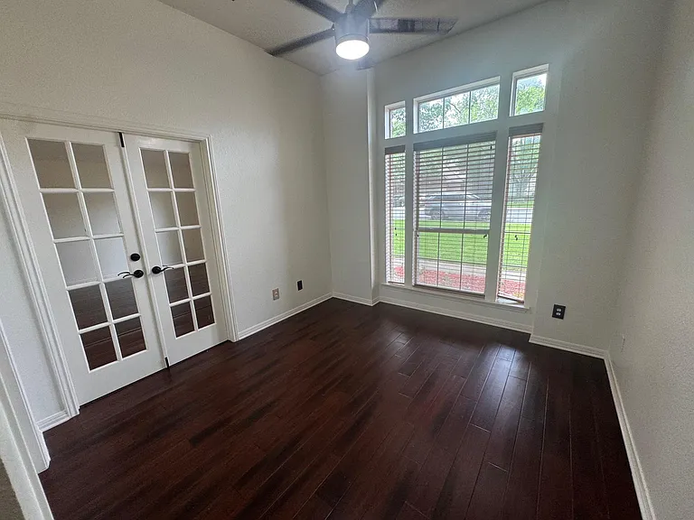 16101 W Dorman Dr — Photo 21