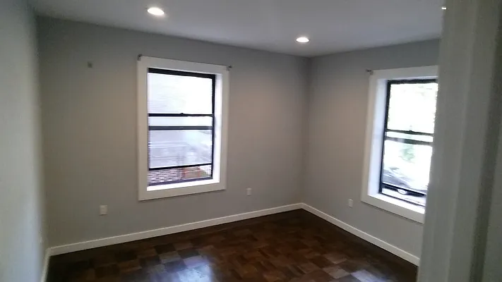 Rented by Lang Realty LLC | media 2