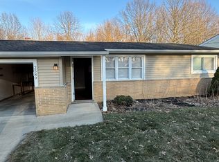2589 Jaycox Rd #2, Avon, OH 44011