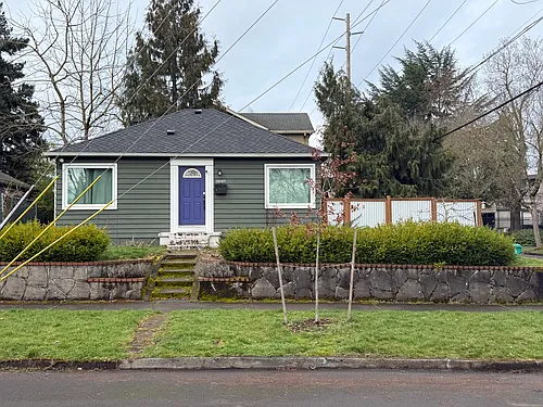 8849 N Foss Ave Photo 1