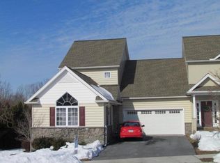 336 Wendover Way, Lancaster, PA 17603