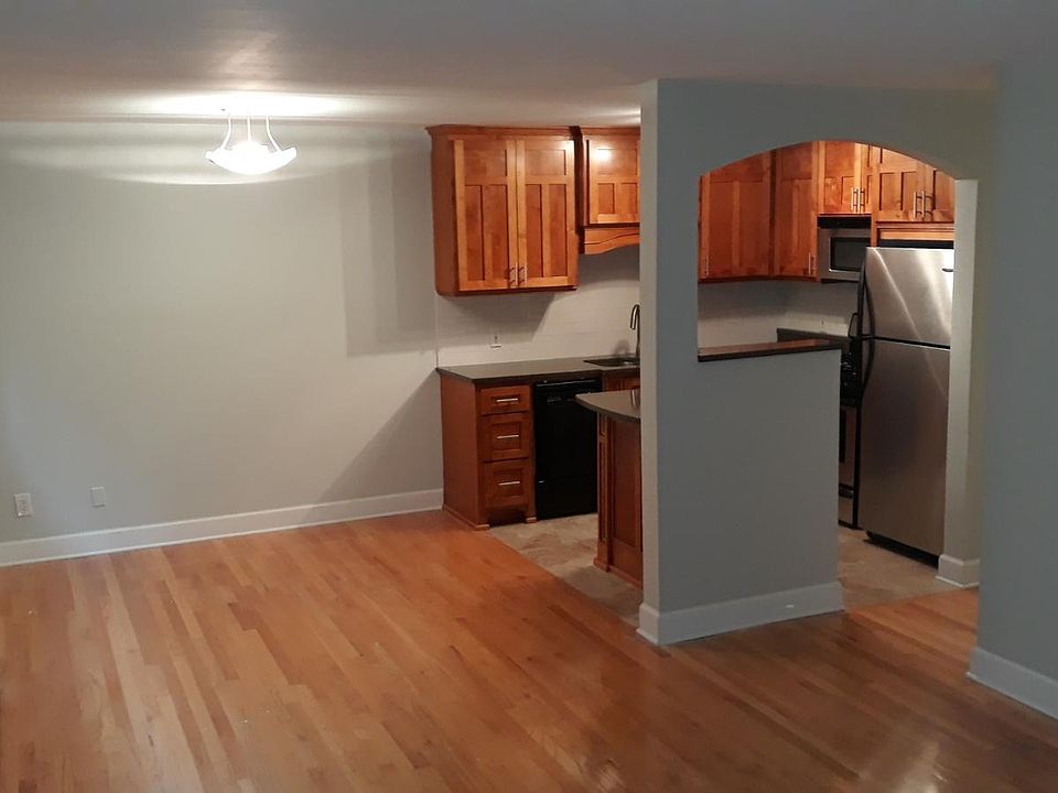 1st image of 2507 Bryant Ave S