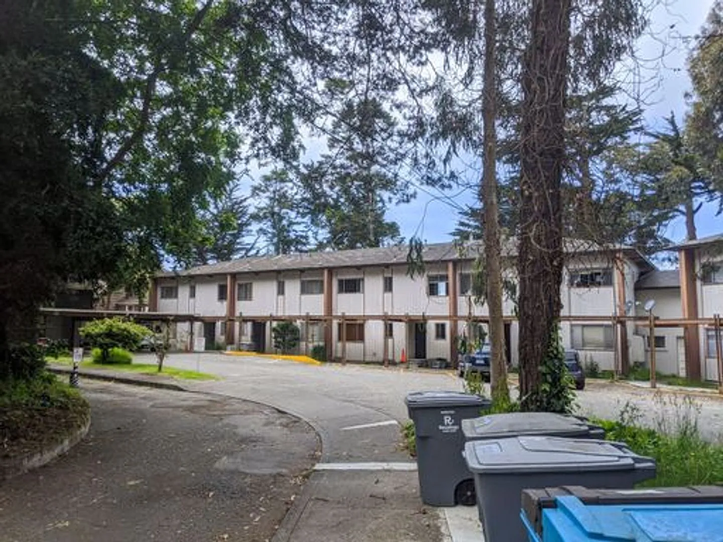 2610 Fairfield PRM: Andrew (8) — Photo 1