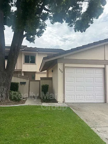 11218 Poblado Rd Photo 1