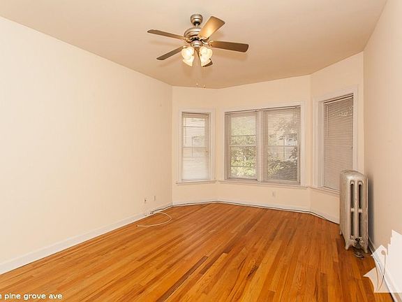 2nd image of 3912 N Pine Grove Ave #517