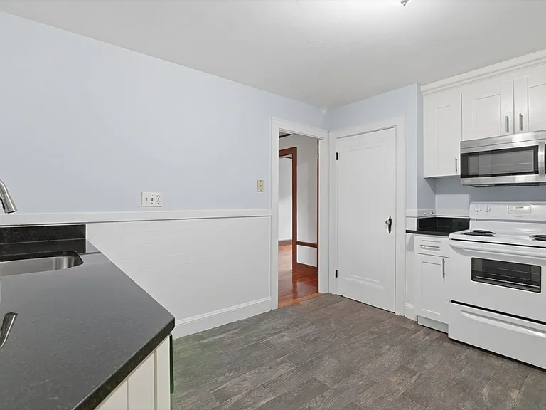 34 Weston Ave #4 — Photo 15