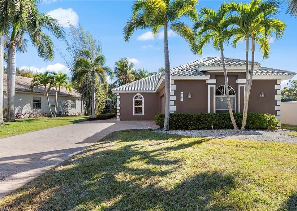 9701 Springlake CIR, Estero, FL 33928 | Zillow