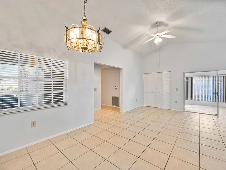 3411 57th Avenue Dr W — Photo 9
