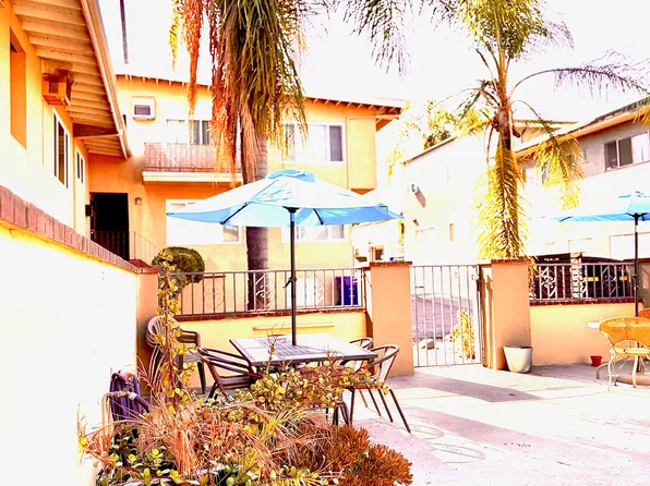 5510 Corteen Pl APT 14, Valley Village, CA 91607