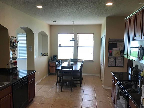 5th image of 12341 Sea Biscuit Ct