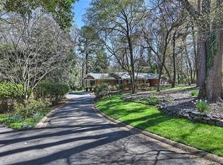 517 Highland Forest Dr, Charlotte, NC 28270