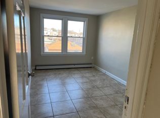 1320 Elm St, Wilmington, DE 19805