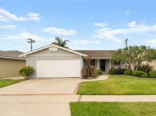 6860 E Roxanne Way, Long Beach, CA 90815