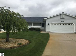 2402 Rosewood Dr, Mount Pleasant, MI 48858