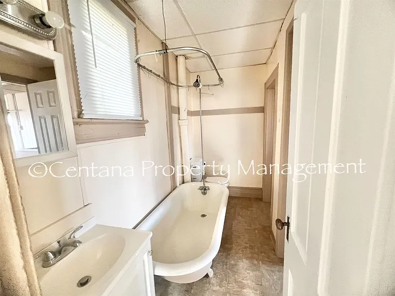 515 James St — Photo 8